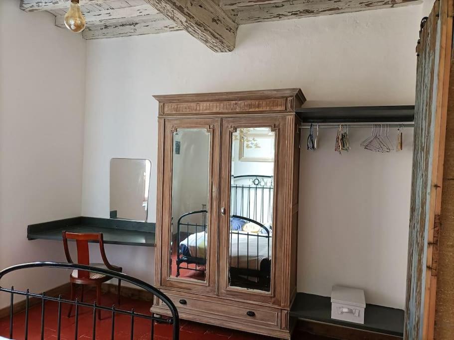 T2 Duplex "Chez Evelyne" Leilighet Remoulins Eksteriør bilde